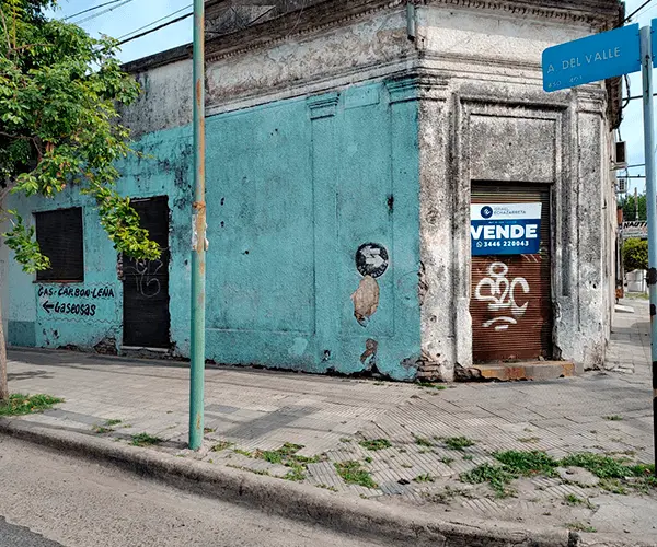 Casa Av. del Valle Echazarreta Propiedades